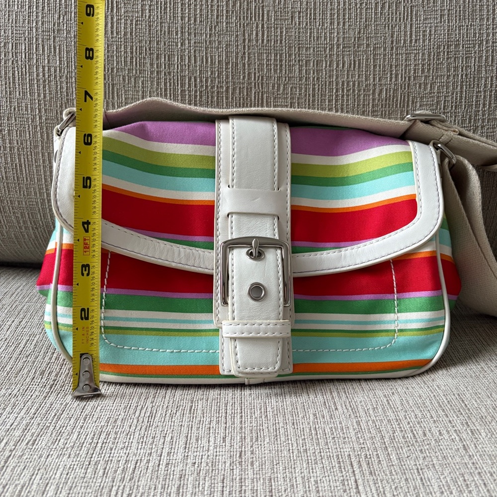 Multi Color Coach Bag with Adjustable Strap - Picture 14 of 15